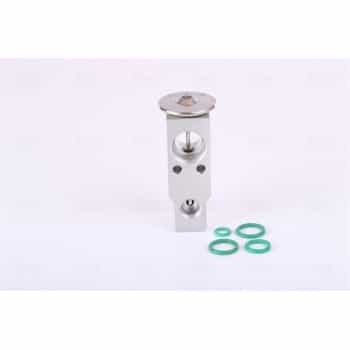 Expansion valve, air conditioning