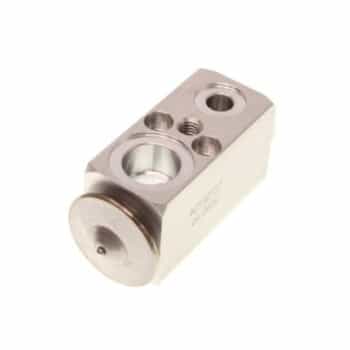 Expansion valve, air conditioning