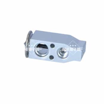 Expansion valve, air conditioning