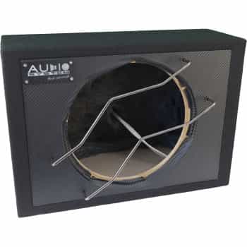 AUDIO SYSTEM Empty housing. Closed box 32 liters for 30 cm bass