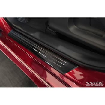 Black stainless steel door sills suitable for Toyota Yaris 2020- - 'Special Edition' - 4-piece
